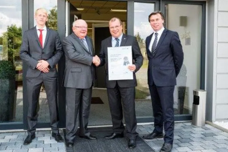 Bild: 15 Jahre FeBa und Inoutic. FeBa vertraut von Anfang an auf Prestige – das Original mit 76 mm