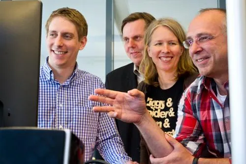 Bild: Wirtschaftsinformatik dual studieren- voll im Trend