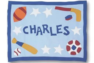 Erst bei „Friends“ und „Sex and the City“, jetzt neu bei Lovelystuff.de: Personalisierte Krabbeldecken für Babies Bild: Erst bei „Friends“ und „Sex and the City“, jetzt neu bei Lovelystuff.de: Personalisierte Krabbeldecken für Babies