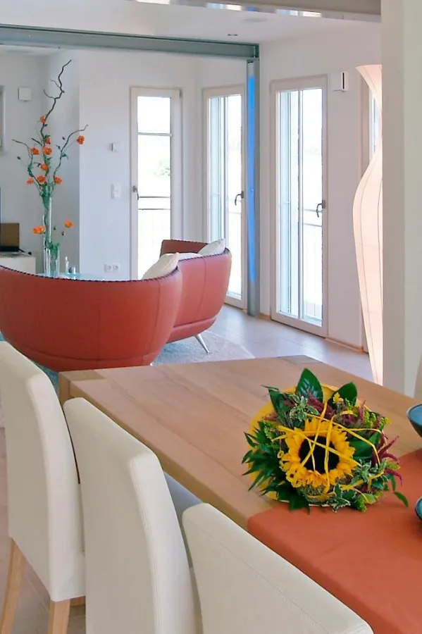 Blumen und ihre Düfte sorgen zuhause für Wohlbefinden. Bild: tdx/homesolute.com