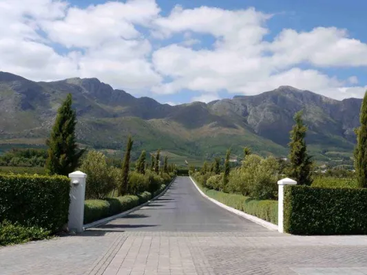 Bild: Jubiläumsgewinnspiel: die Galerie Meereszeichen verlost eine Reise nach Südafrika