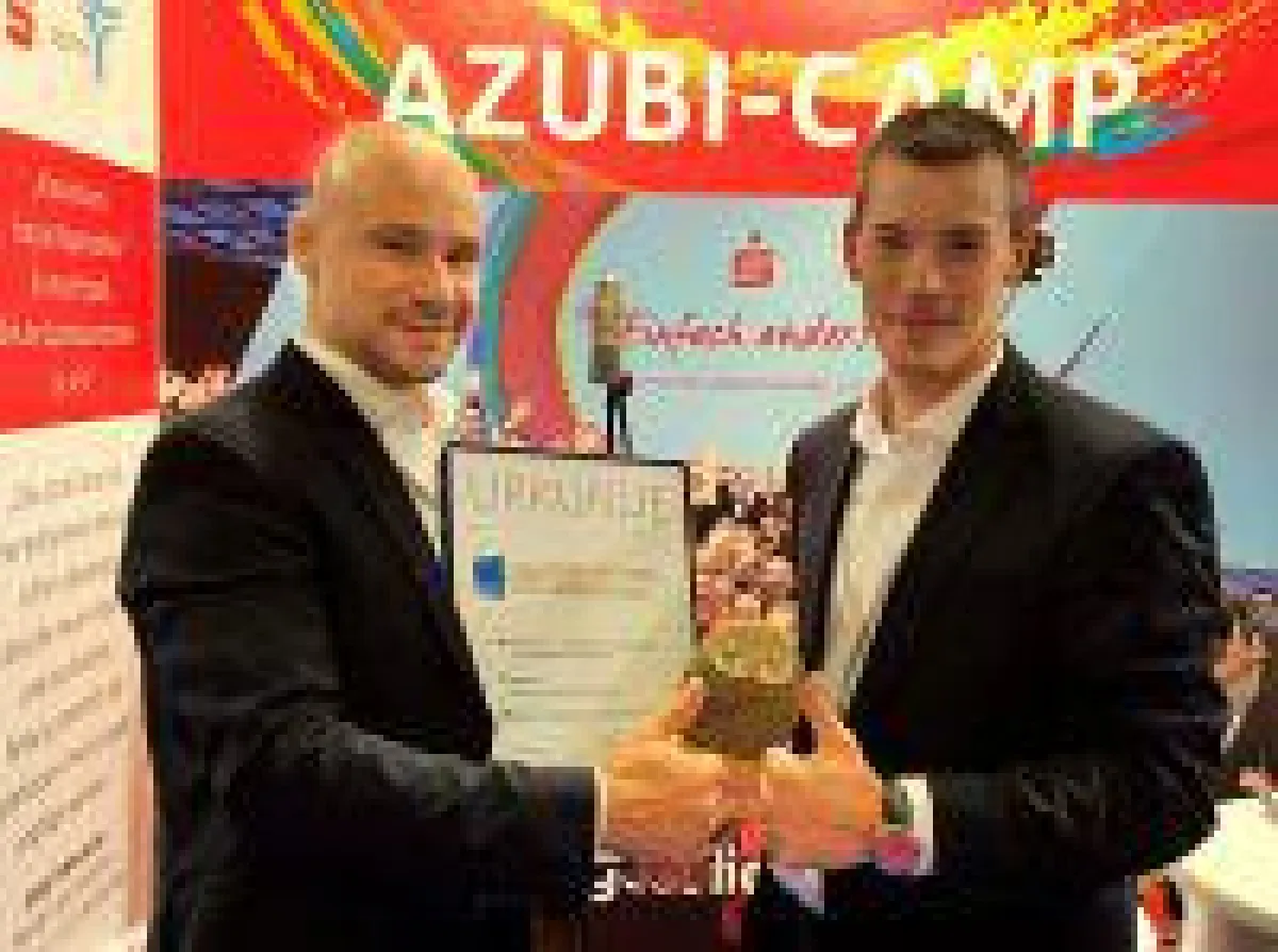 Gold für das Azubi-Camp beim Europäischen Preis 2016/2017 des BDVT. Konzept u. Durchführung: agateno (Köln)