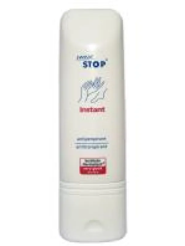 „SweatStop® Instant“ hilft bei starker Transpiration und Hyperhidrose an Händen oder Füssen. Dank der hautfarbenen Tönung ist sie unsichtbar und die Feuchtigkeit wird für mehrere Stunden abgestellt. 1