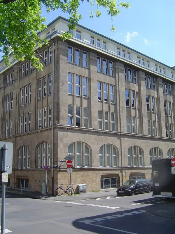 Rheinische Fachhochschule Köln