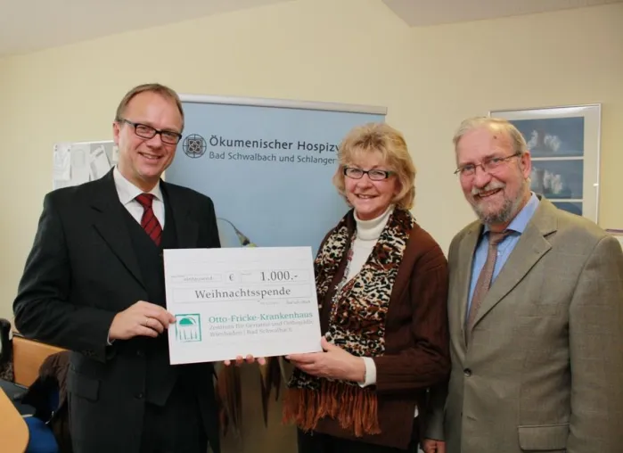 Otto-Fricke-Krankenhaus unterstützt Ökumenischen Hospizverein Bad Schwalbach und Schlangenbad e.V. Bild: Otto-Fricke-Krankenhaus unterstützt Ökumenischen Hospizverein Bad Schwalbach und Schlangenbad e.V.