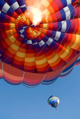 Bild: Ballonstarts im Rahmen von "Bonames hebt ab"