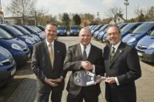 Bild: ALD Automotive verleast 60 Transporter an LaOla Zentralküche