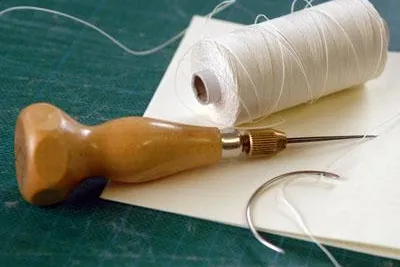 Junge Frau mit altem Handwerk, Urenkelin als Retterin, Ex-Medizinstudentin macht Keramik – auf KLICK-Germany Bild: Junge Frau mit altem Handwerk, Urenkelin als Retterin, Ex-Medizinstudentin macht Keramik – auf KLICK-Germany