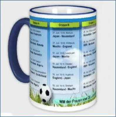 Bild: Kaffeebecher mit komplettem WM-Spielplan 2011 für das Büro