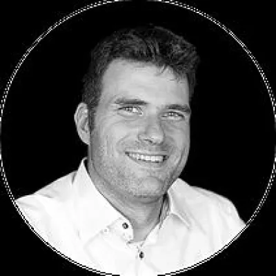 "Eine Tugend für gute Software Architekten ist Selbstdisziplin" Bild: "Eine Tugend für gute Software Architekten ist Selbstdisziplin"