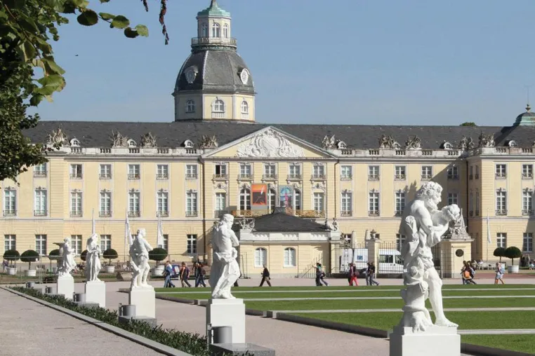 Bild: 66. Jahrestagung der Deutschen Gesellschaft für Neurochirurgie in Karlsruhe