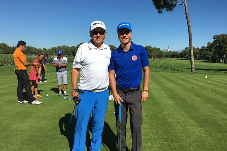 Neuzugang – KRAMSKI sponsert türkischen Golf Pro Ali Altuntas Bild: Neuzugang – KRAMSKI sponsert türkischen Golf Pro Ali Altuntas