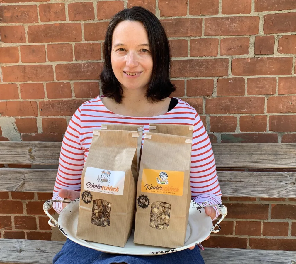 Alles handgemacht. Astrid Krieger präsentiert ihr Kinderschleck und Schokoschleck