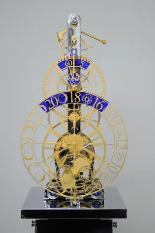 NEU IM GESCHÄFT: MIKI ELETA’S NR. 25 Bild: NEU IM GESCHÄFT: MIKI ELETA’S NR. 25