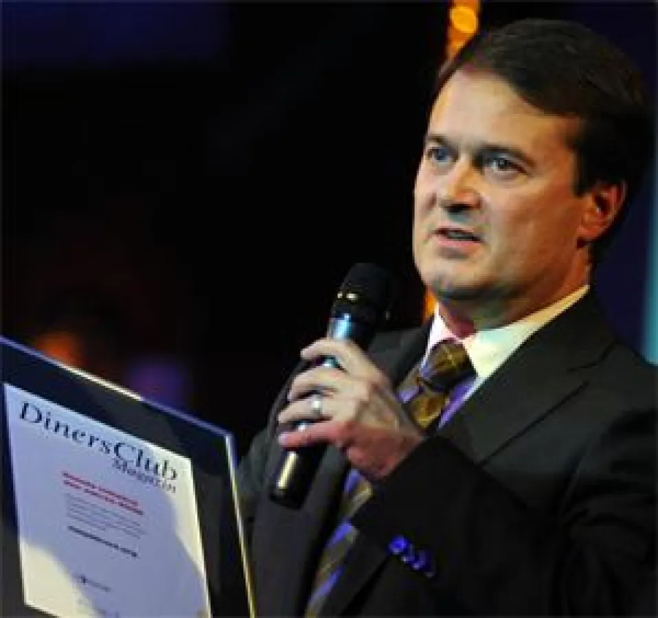 Harald Meurer, Gründer des Spendenportals HelpDirect.org, bei seiner Dankesrede zum Diners Club Award