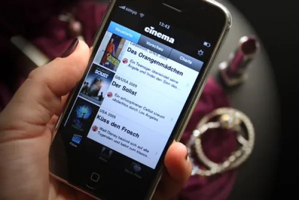 Bild: Mobile-Spezialisten CELLULAR entwickeln iPhone und iPodtouch Application für die Kinozeitschrift CINEMA