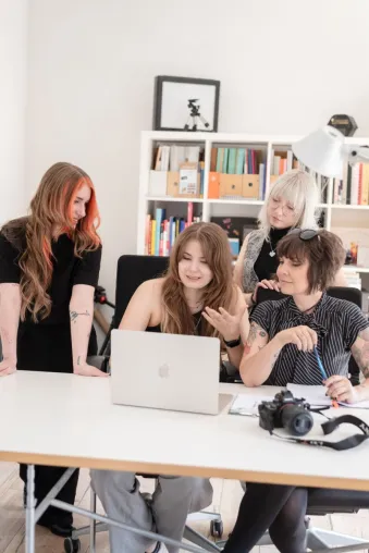Bild: Ganzheitliche Full-Service-Marketinglösungen für nachhaltiges Wachstum in KMU und Start-ups
