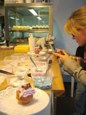 Bild: Bowlenparty mit Keksquiz und Melonen-Eis mit Schinken: 2. Lange Nacht der Kulinarik am 24. Mai in Berlin