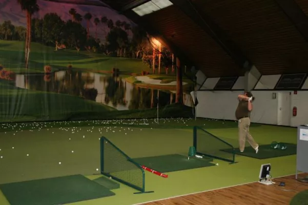 Bild: Golf – eine der schönsten Indoor-Sportarten