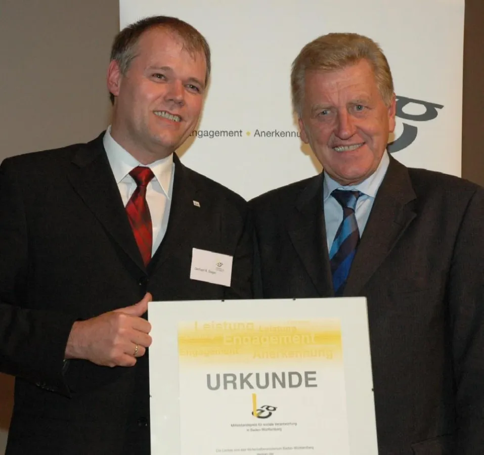 Geschäftsführer Dr. Walser Dental Gerhard R. Daiger, Wirtschaftsminister Ernst Pfister