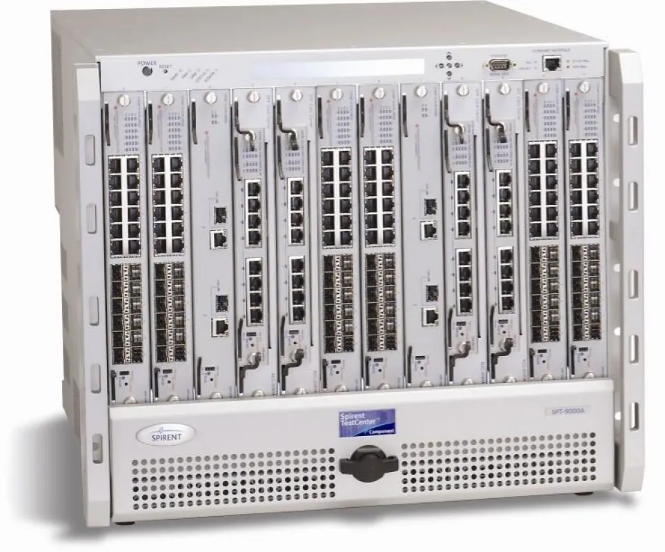 Zum umfassenden Testaufbau gehörte auch das Test Center von Spirent