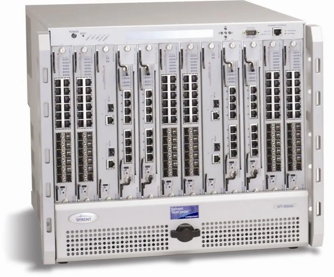 Zum umfassenden Testaufbau gehörte auch das Test Center von Spirent