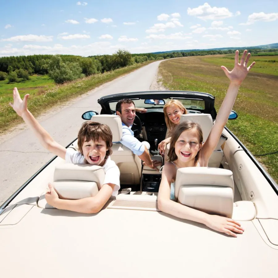 Koffer packen und los: Familienurlaub in Deutschland ist wieder salonfähig/ www.kurzurlaub.de