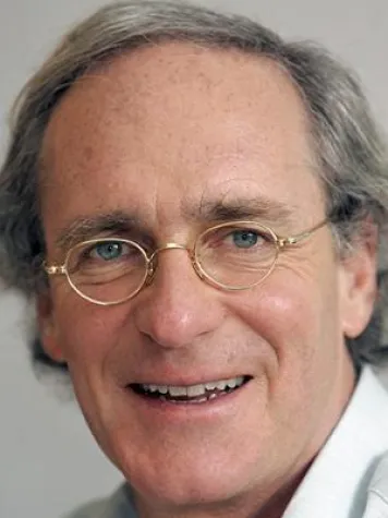 Anti-Rassimus-Projekt mit TV-Star August Zirner in der Brentano-Scheune Bild: Anti-Rassimus-Projekt mit TV-Star August Zirner in der Brentano-Scheune