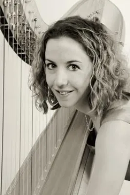 „MOMENTS DE HARPE“ – neue CD mit Harfenmusik aus vier Jahrhunderten – und eine Weltersteinspielung Bild: „MOMENTS DE HARPE“ – neue CD mit Harfenmusik aus vier Jahrhunderten – und eine Weltersteinspielung