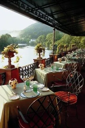 Das Restaurant mit dem schönsten Blick Italiens: ein unvergesslicher Abend in der Villa La Massa bei Florenz Bild: Das Restaurant mit dem schönsten Blick Italiens: ein unvergesslicher Abend in der Villa La Massa bei Florenz