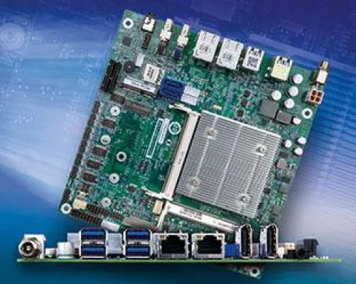 Bild: Apollo Lake Mini-ITX Board als Flachmann !