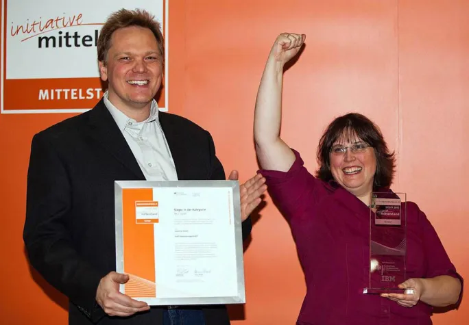 SIPbase gewinnt INNOVATIONSPREIS-IT 2012 Bild: SIPbase gewinnt INNOVATIONSPREIS-IT 2012