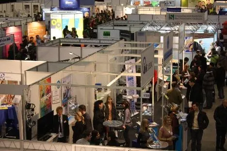 azubi- & studientage Chemnitz vom 12./13. März 2011 - Große Vielfalt an regionalen Orientierungsangeboten Bild: azubi- & studientage Chemnitz vom 12./13. März 2011 - Große Vielfalt an regionalen Orientierungsangeboten