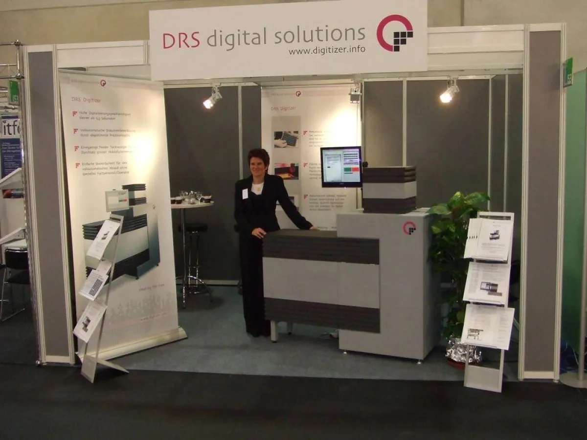 DRS DIGITIZER für Mikrofiche und Jackets präsentiert sich auf der EVA Konferenz der GfAi
