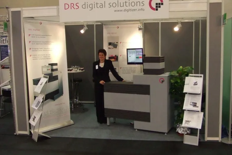 Bild: DRS präsentiert den DRS DIGITIZER auf der EVA Konferenz am 08.11. 2007 in Berlin