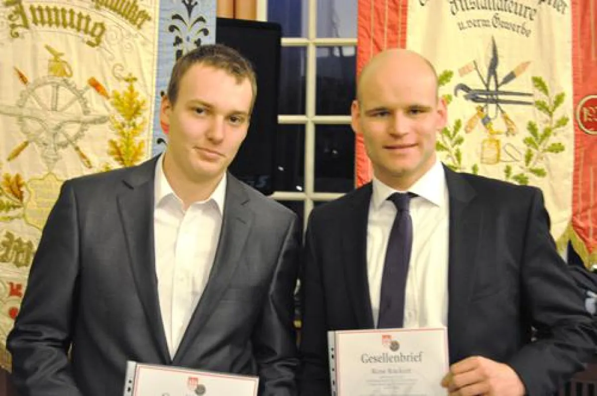 Frisch gebackene Handwerksgesellen: Tobias Ritter und René Rückert.