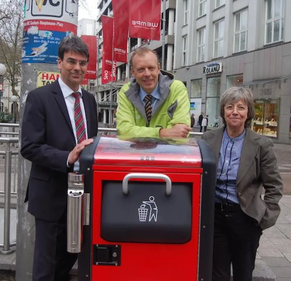 SRH-Chef Werner Kehren (von links), Dr. Alexander Rochlitz, Geschäftsführer German EcoTec und Hamb