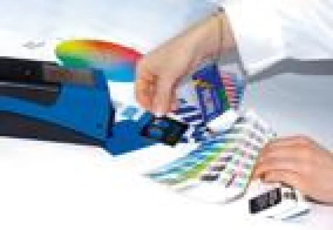 Bild: Standardisierte Arbeitsprozesse in Vorstufe und Druck einführen