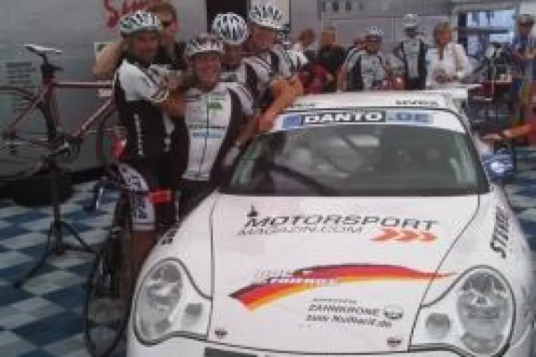 Danto GmbH spendet 1.000,- Euro für Charity-Aktion beim 24-Stunden-Radrennen am Nürburgring Bild: Danto GmbH spendet 1.000,- Euro für Charity-Aktion beim 24-Stunden-Radrennen am Nürburgring