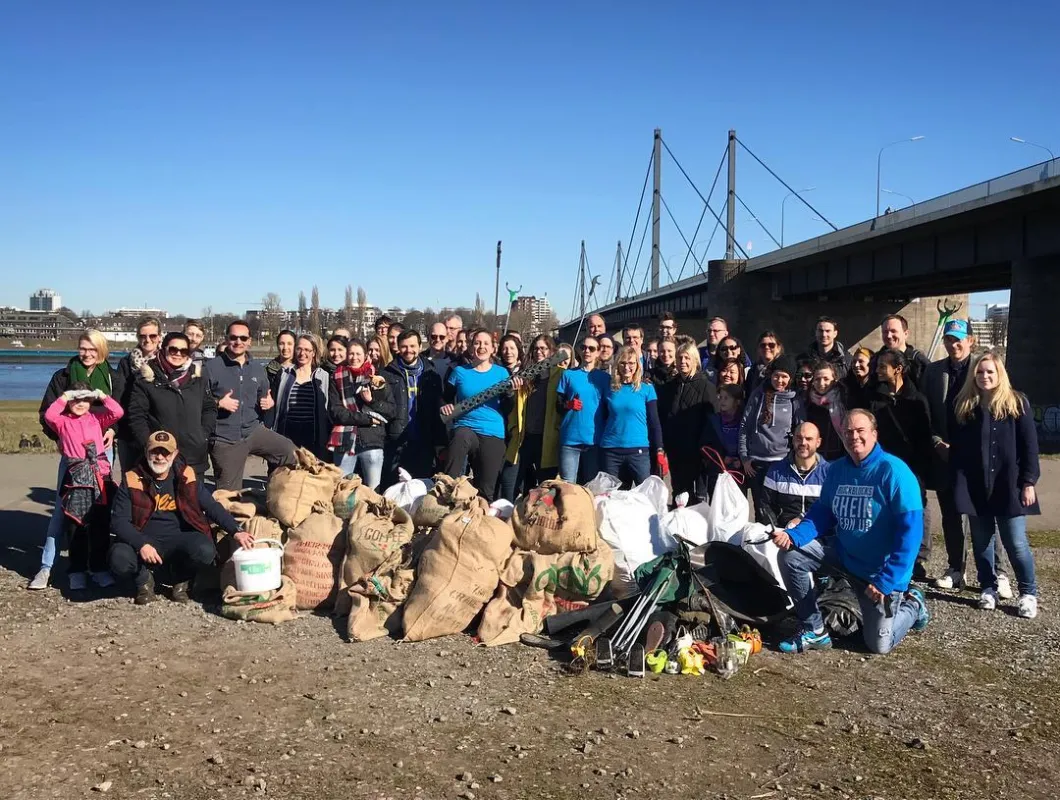 Mit Cleanups am Rhein setzt sich