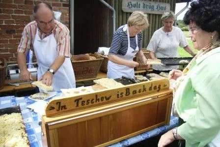 Bild: Noch einmal Backtag in Teschow