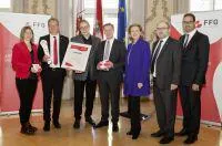 Bild: "Arbeitsplätze durch Innovation": Felder Gruppe als Landessieger ausgezeichnet