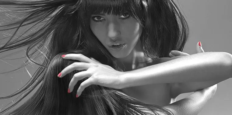 Young & Chic Models: Neue Contest-Webseite ist online Bild: Young & Chic Models: Neue Contest-Webseite ist online