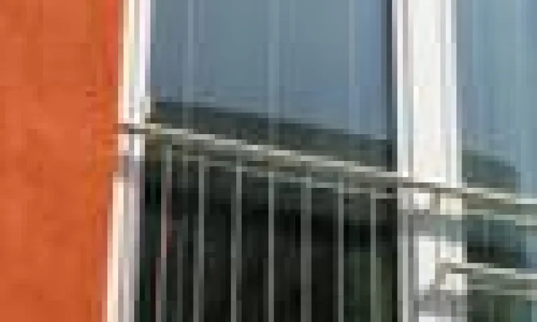 Fassadenbeschattung zuverlässig im Scheibenzwischenraum Bild: Fassadenbeschattung zuverlässig im Scheibenzwischenraum