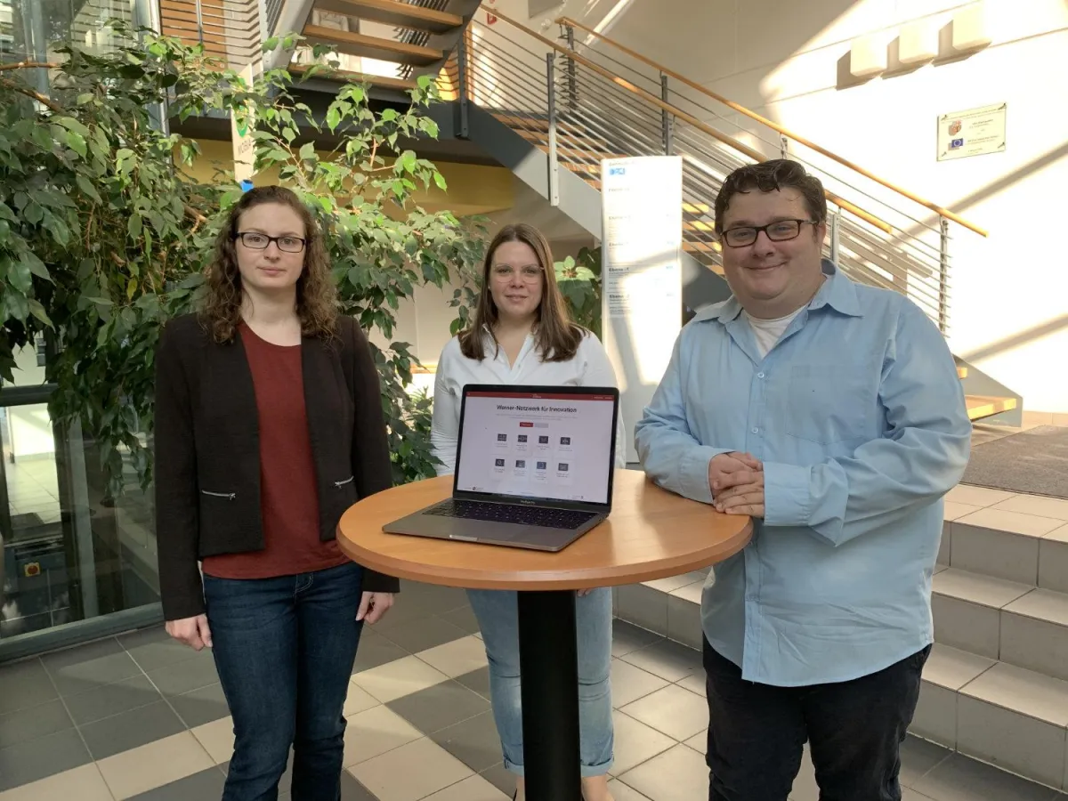 Das Team hinter WERNER: Sabine Klein, Sarah Rübel und Andreas Emrich (von links).