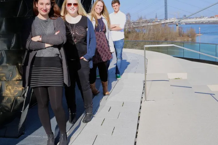 Info-Veranstaltung: Ausbildung mit IHK-Abschluss in den Medien 2016 Bild: Info-Veranstaltung: Ausbildung mit IHK-Abschluss in den Medien 2016