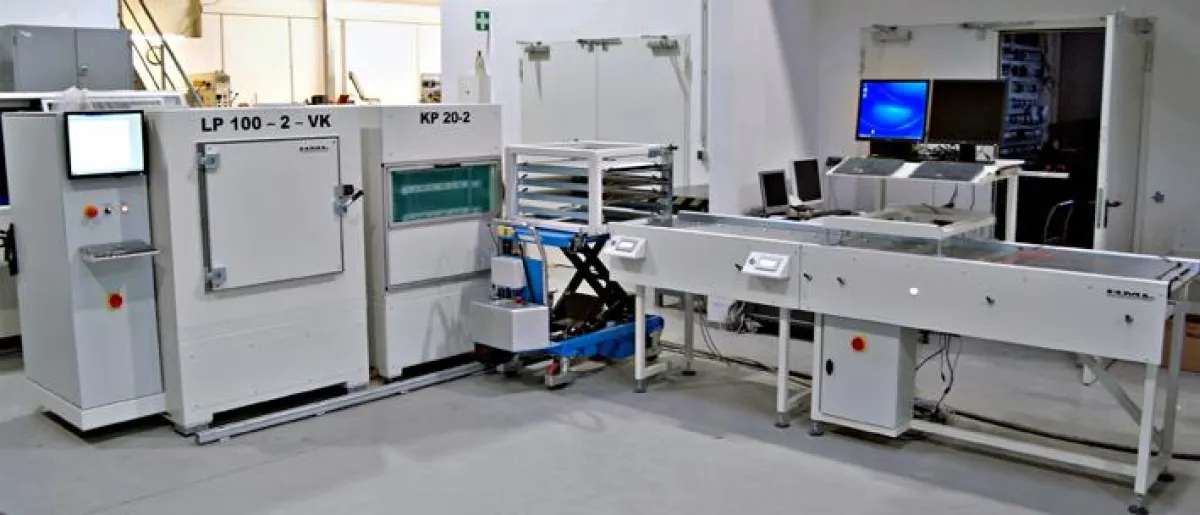 HML Multilayerpresse bei Becker und Müller