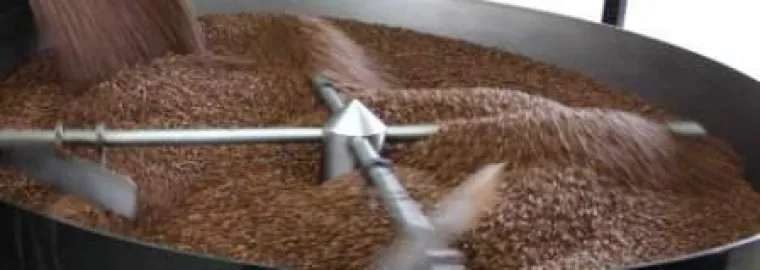 Traditionelles Rösthandwerk ganz modern Bild: Traditionelles Rösthandwerk ganz modern