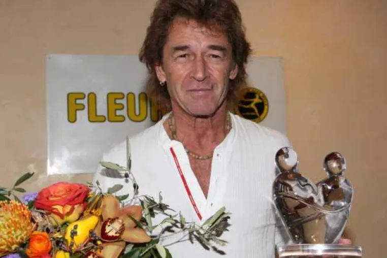 Bild: Fleurop Emotion Award für Peter Maffay