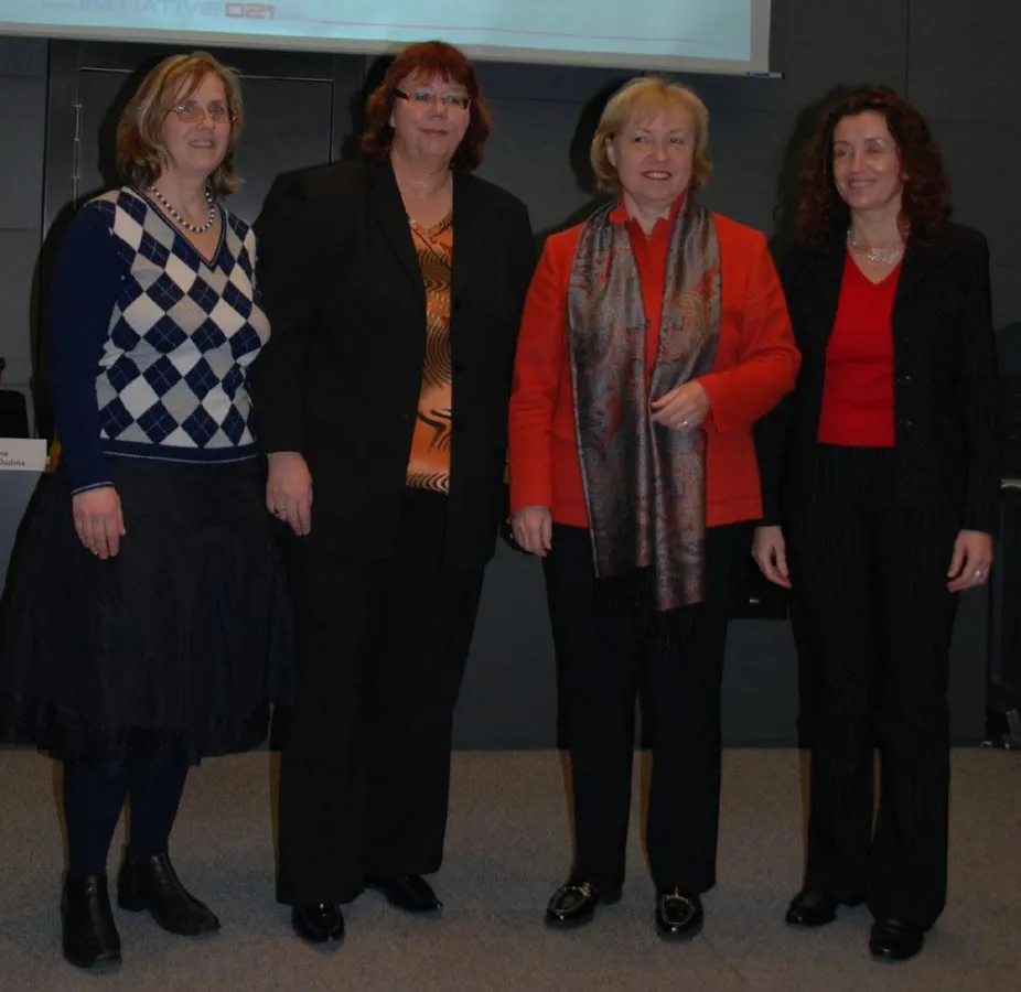 Prof. Dr. Staatsministerin Maria Böhmer, Prof. Barbara Schwarze und Margit M. Kanter